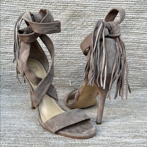 Marc Fisher Ankle Strap Hight Heel Taupe Sandals w Tassel size 6